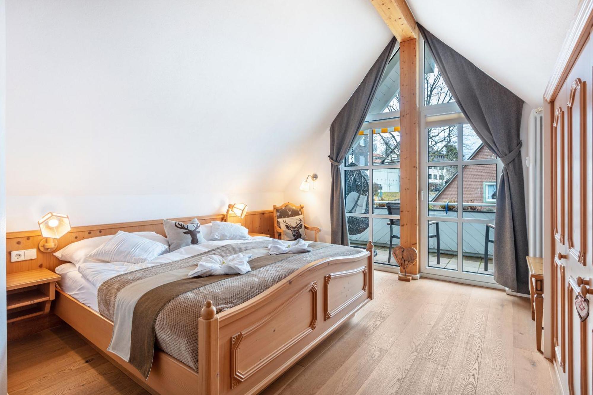 سشلوشسي Villa Sunside Appartements المظهر الخارجي الصورة