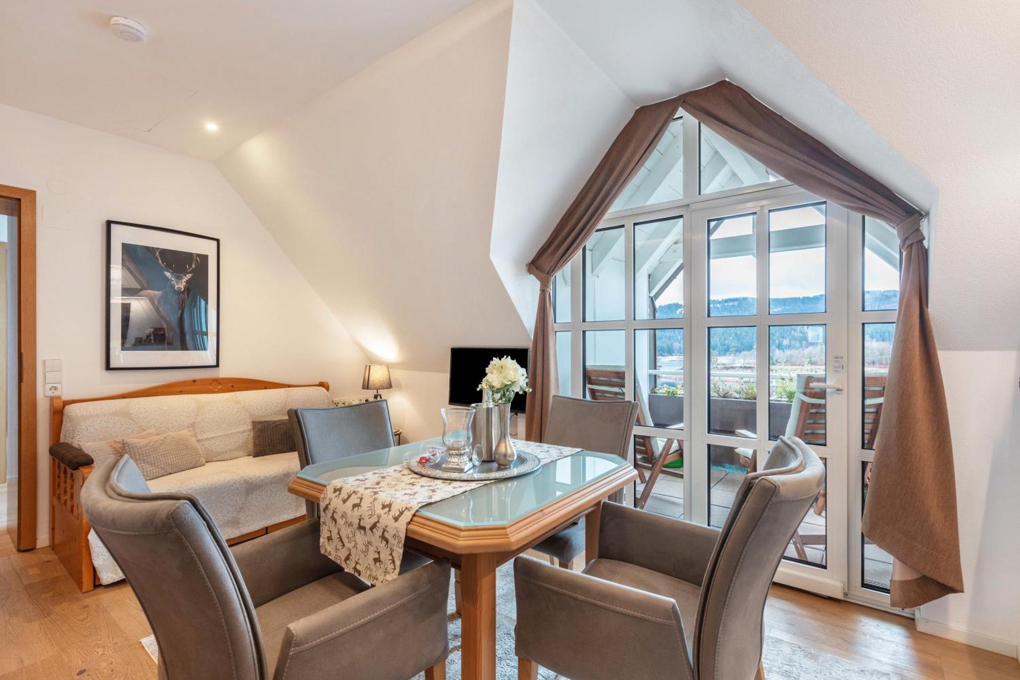 سشلوشسي Villa Sunside Appartements المظهر الخارجي الصورة