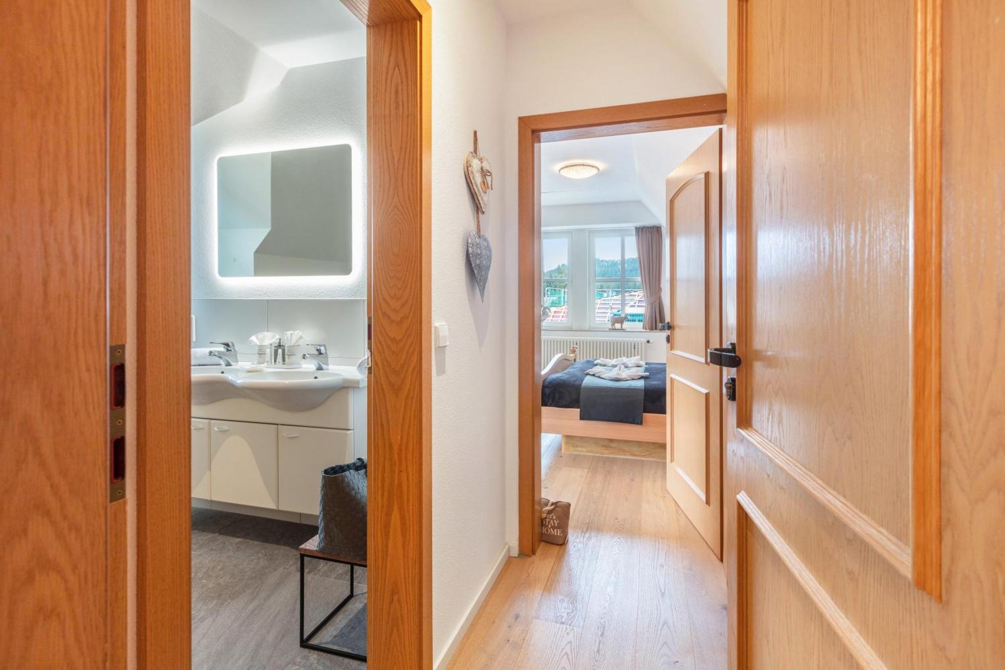 سشلوشسي Villa Sunside Appartements المظهر الخارجي الصورة